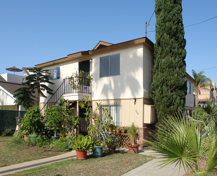 200 C Ave in Coronado, CA - Foto de edificio