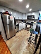 174 Grand St in Jersey City, NJ - Building Photo - Building Photo