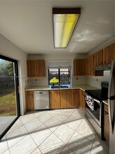 3247 NW 102nd Ter in Sunrise, FL - Building Photo - Building Photo