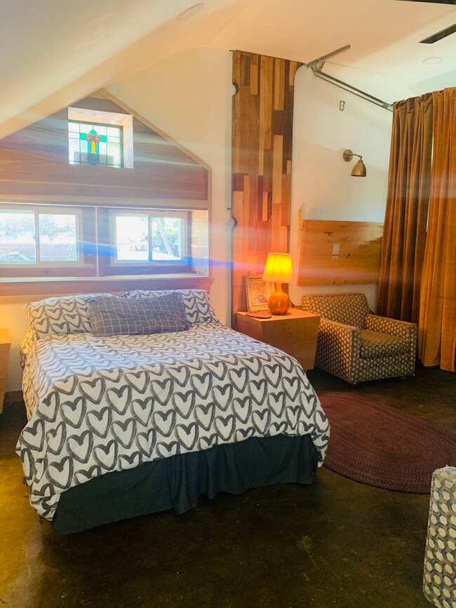 property at 11127 Tiara St