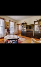 79 Highland St, Unit 1 in Marlborough, MA - Foto de edificio - Building Photo