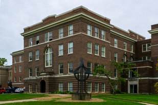 Historic Irvington Flats Apartments