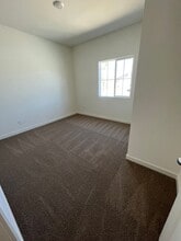 1817 Hickory Ln in Fernley, NV - Building Photo - Building Photo