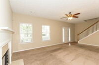 252 Prescott Ct in Newnan, GA - Foto de edificio - Building Photo