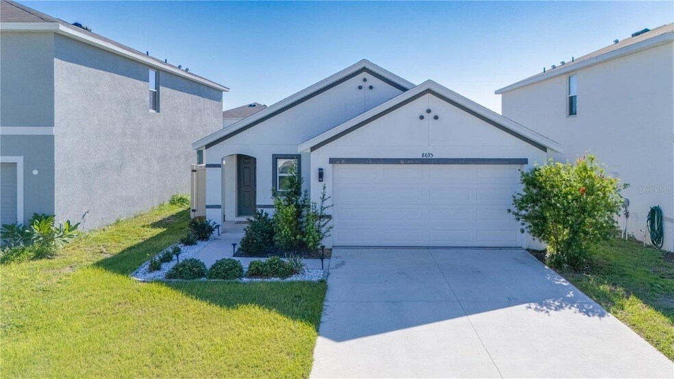 8695 SW 46th Ave in Ocala, FL - Building Photo