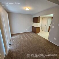 51246 Johns Dr in New Baltimore, MI - Building Photo