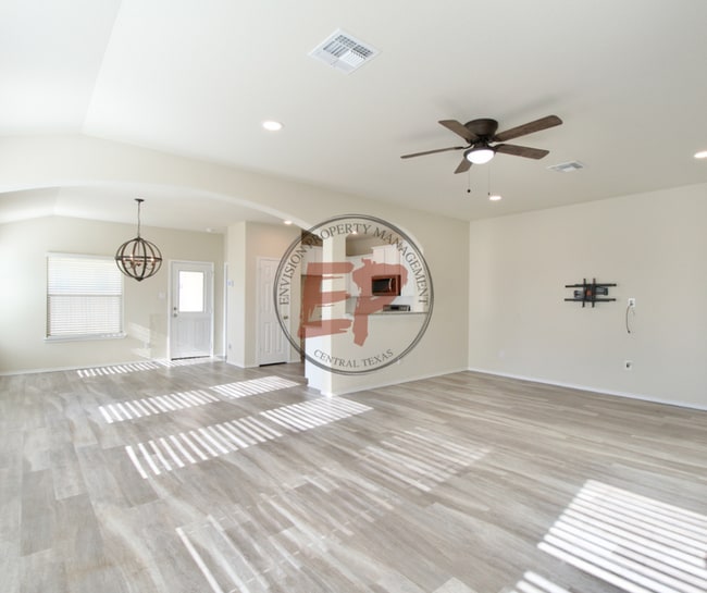 3113 Keathley Dr in Lorena, TX - Building Photo - Building Photo