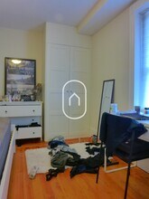 83 Windsor St, Unit 2 in Boston, MA - Foto de edificio - Building Photo