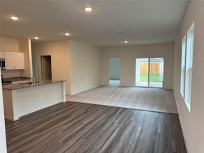 417 Wedemeyer St in Taylor, TX - Building Photo - Building Photo