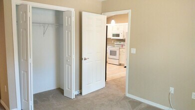 5405 NW 6th Pl in Ocala, FL - Building Photo - Building Photo