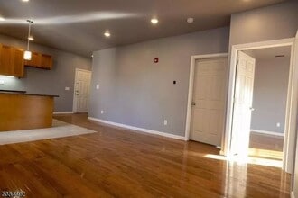 399-401 E 28th St in Paterson, NJ - Building Photo - Building Photo
