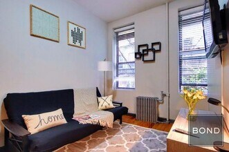 112 E 7th St in New York, NY - Building Photo - Building Photo