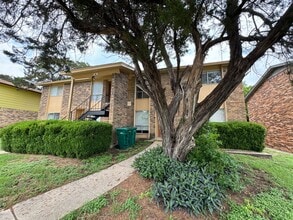 1303 Indian Trail in Harker Heights, TX - Building Photo - Building Photo