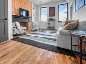 1428 Madison Ave in Baltimore, MD - Building Photo