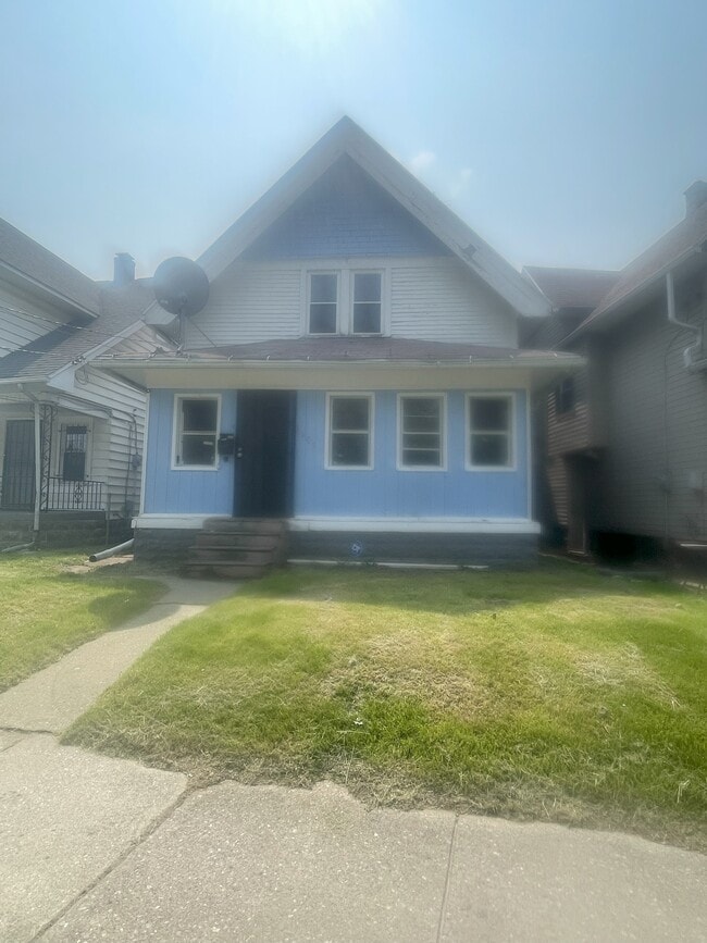 property at 3103 Cottage Ave