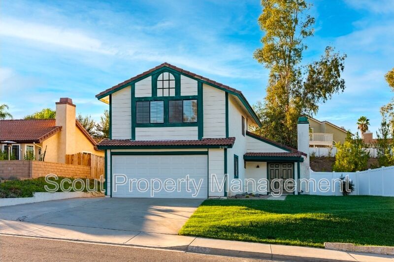 27099 Rainbow Creek Dr in Temecula, CA - Building Photo