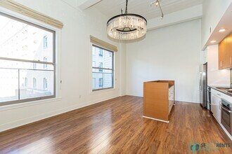 74 New Montgomery St in San Francisco, CA - Building Photo - Building Photo