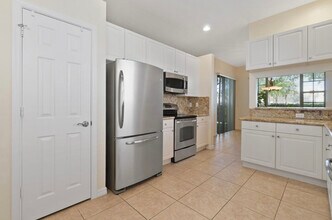 84 Nottingham Pl in Boynton Beach, FL - Building Photo - Building Photo