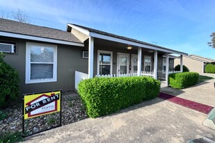 Garden Cottages Apartments