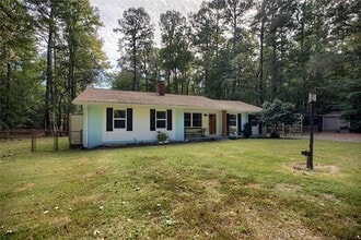 764 Lovers Ln in Mathews, VA - Building Photo - Building Photo