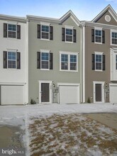 93 Cooperage Rd in Inwood, WV - Building Photo - Building Photo