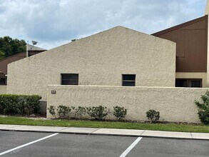 1880 N Crystal Lake Dr in Lakeland, FL - Building Photo - Building Photo