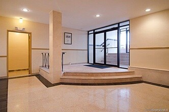 135 3rd Ave in Mineola, NY - Building Photo - Building Photo