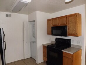 2537 W Georgia Ave in Phoenix, AZ - Building Photo - Building Photo