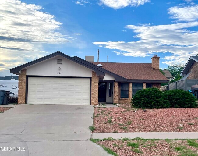 761 Dorsey Dr in El Paso, TX - Building Photo - Building Photo