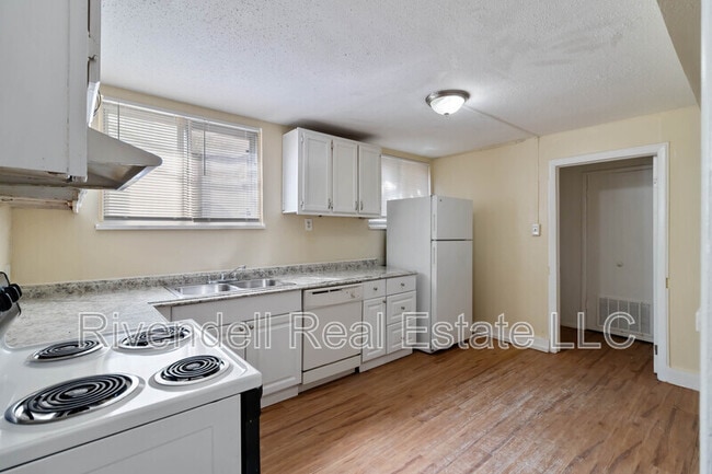 14920 E 22nd Ave in Aurora, CO - Building Photo - Building Photo