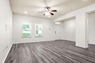2701 Sandage Ave in Fort Worth, TX - Building Photo - Building Photo