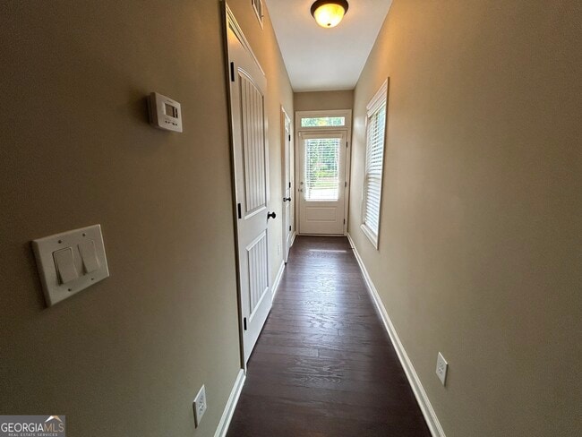 607 Summit Pt in Canton, GA - Building Photo - Building Photo