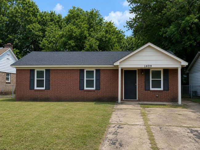 property at 1629 S Lauderdale St