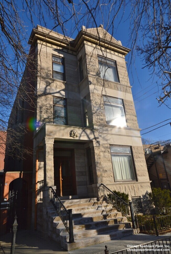 2317 N Orchard St in Chicago, IL - Building Photo - Building Photo