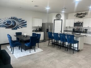 8439 W Mantle Wy in Florence, AZ - Building Photo - Building Photo