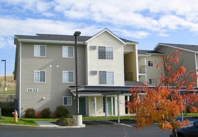 Creekside Apartments in Moscow, ID - Building Photo