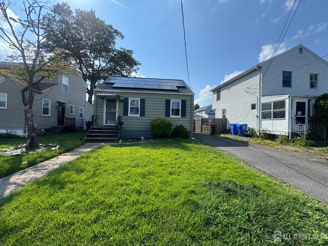 property at 15 Livingston Ave