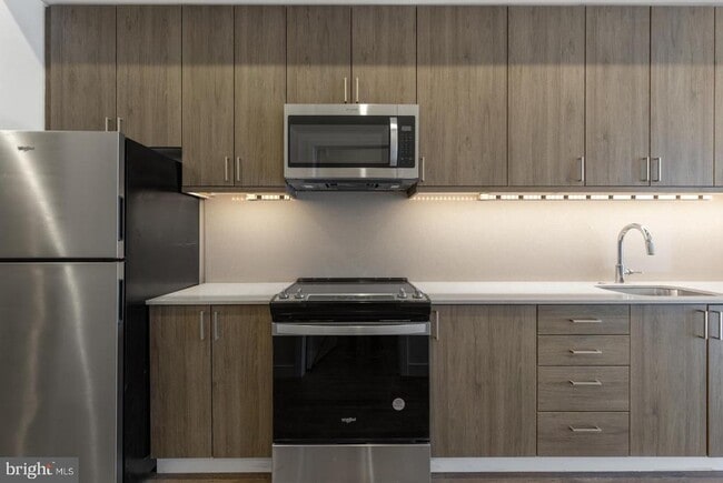 property at 525 N 41st St
