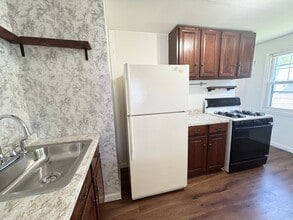 511 Millbrook Rd in Rome, NY - Building Photo - Building Photo