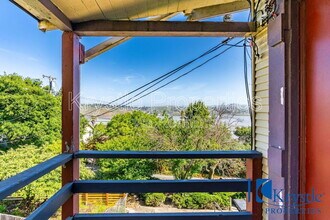517 Alhambra St in Crockett, CA - Building Photo - Building Photo