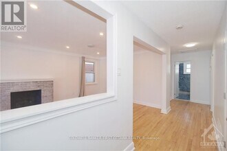 1347 Dorchester Ave in Ottawa, ON - Building Photo - Building Photo