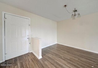 306 Sukoshi Dr in Panama City, FL - Building Photo - Building Photo