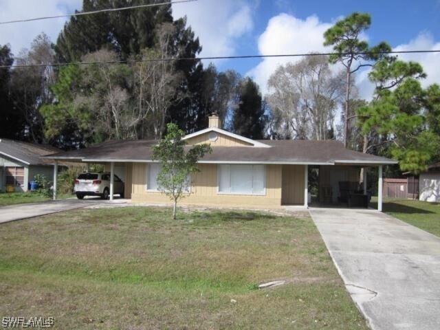 18584 Miami Blvd in Ft. Myers, FL - Building Photo