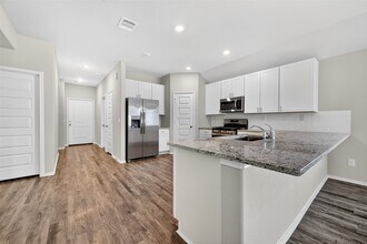 79 Courageous Side Way in Magnolia, TX - Foto de edificio - Building Photo