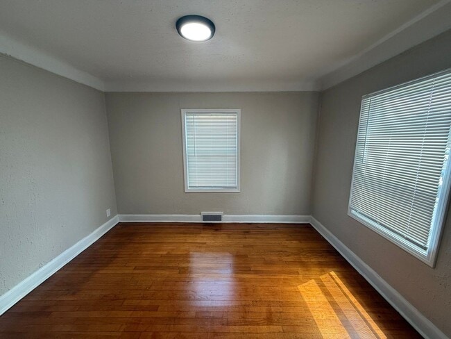 4626 Bedford St in Detroit, MI - Building Photo - Building Photo