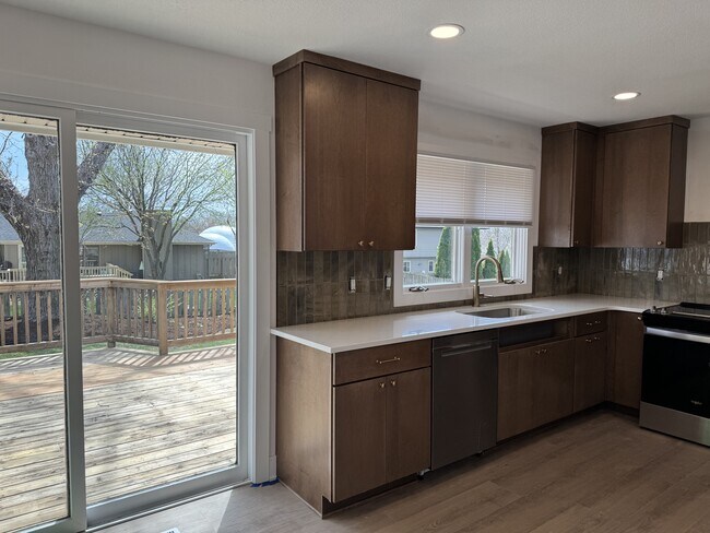 3516 Breckenridge Dr in West Des Moines, IA - Building Photo - Building Photo