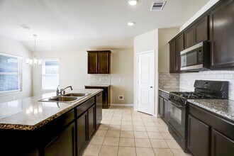 2911 Indwarra Ct in Katy, TX - Building Photo - Building Photo