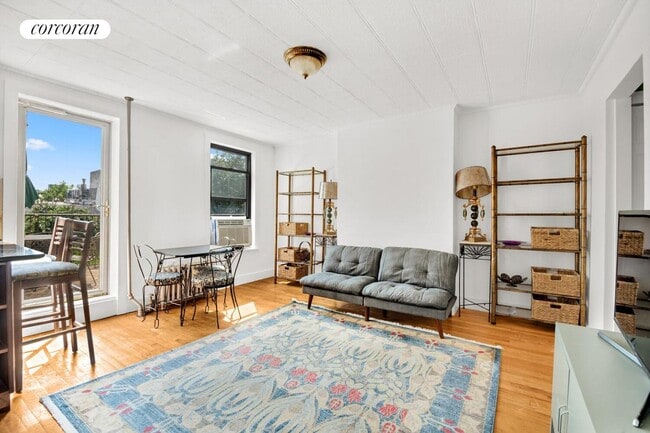 property at 174 17th St