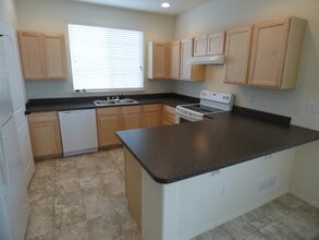 764 Lakebrook Ct in Windsor, CO - Building Photo - Building Photo