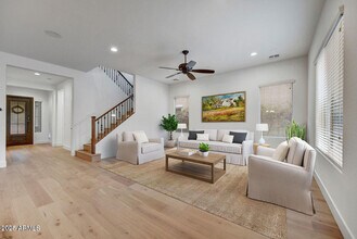 4064 E Morrison Ranch Pkwy in Gilbert, AZ - Building Photo - Building Photo